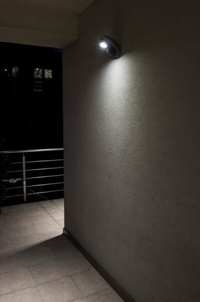 Lampe dextérieur LED IP54 en argent 4100K 345lm WABEK