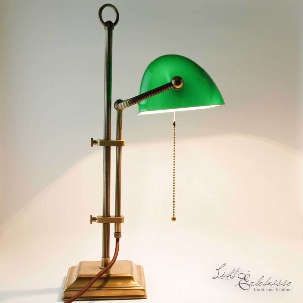 Lampe de banquier stylée laiton verre avec interrupteur à tirette