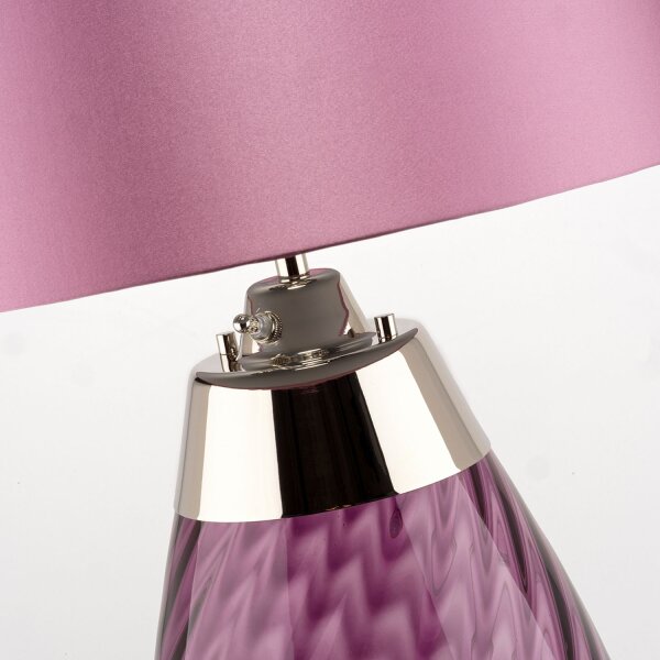 Tischlampe Rosa Violett beleuchteter Fuß Glas Seide