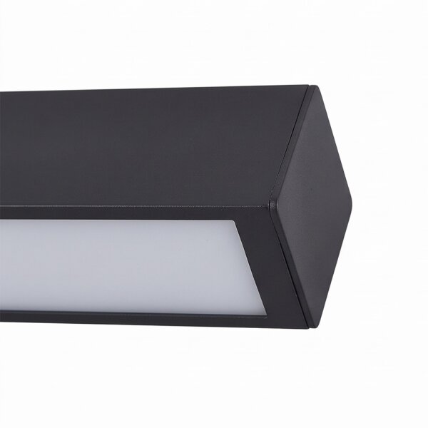 Plafonnier 3000 K 1700 lm noir T8 LED interchangeable L : 62 cm