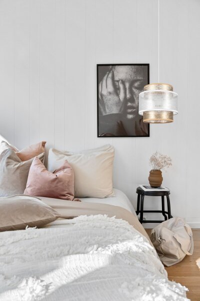 Suspension ronde tissu blanc or Ø20 cm E27 confortable