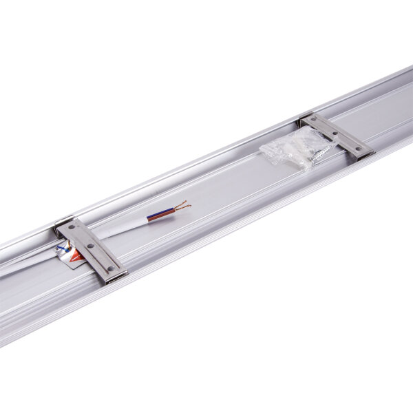 Plafonnier LED Blanc plat H : 2,5 cm L : 60 cm IP42