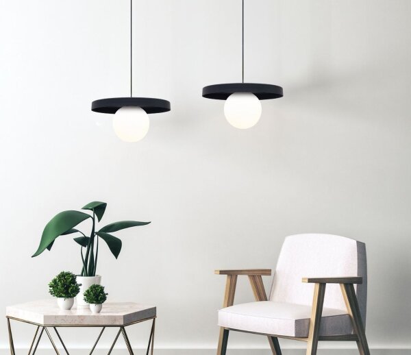 Confortable lampe à suspendre verre métal noir E27 Ø30 cm