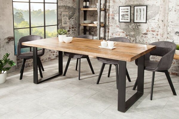 Table de salle à manger mangue bois fer 160x30 cm en noir naturel