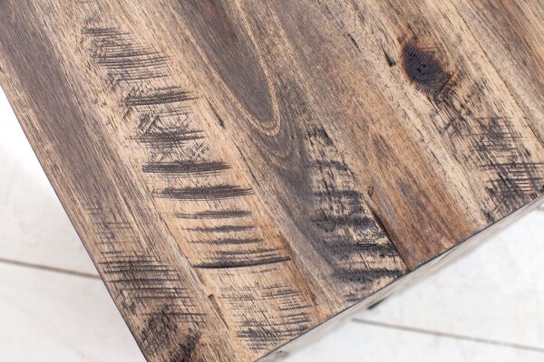 Table basse en bois flotté 30x30 cm en gris