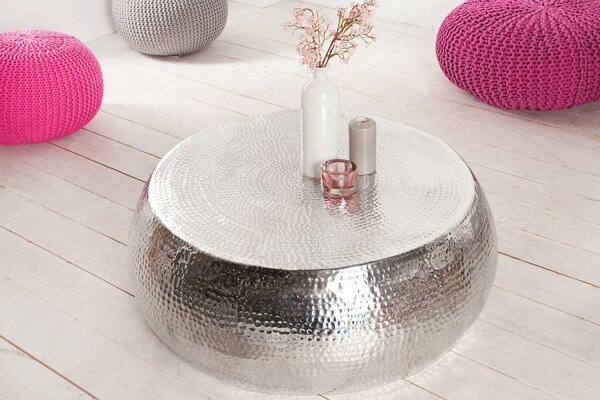Table basse en aluminium fait main Ø 80 cm en argent