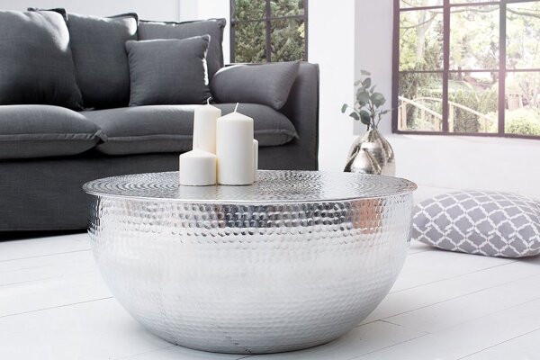 Table basse en aluminium fait main Ø 60 cm en argent