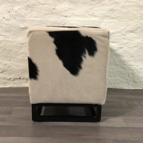 Tabouret peau de vache métal fait main 44x45 cm en noir blanc