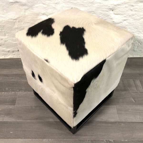 Tabouret peau de vache métal fait main 44x45 cm en noir blanc