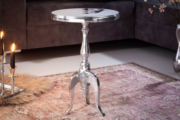 Table dappoint en aluminium argenté 35 x 35 cm