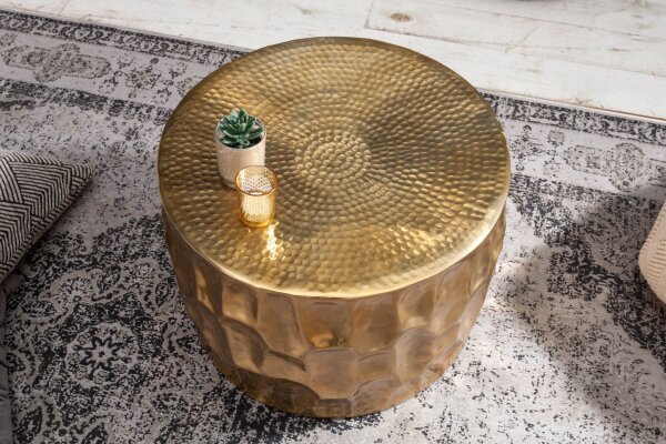 Table basse en aluminium doré 53 x 53 cm artisanale