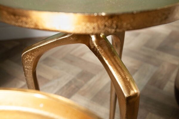 Set de 2 tables dappoint en métal doré rond fait main