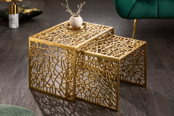 Table basse set de 2 pièces en métal doré anguleux fait main