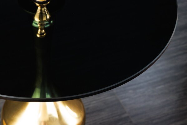 Table dappoint verre dur métal en or noir Ø 44 cm