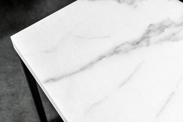 Table dappoint en noir blanc 40 x 40 cm aspect marbre