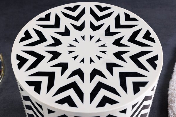 Table dappoint noir blanc 35 x 35 cm artisanale
