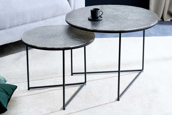 Table basse set de 2 pièces en métal argenté antique martelé