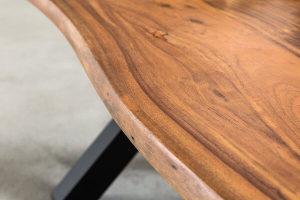 Table basse 120 x 60 cm bord darbre x -pieds Industrial