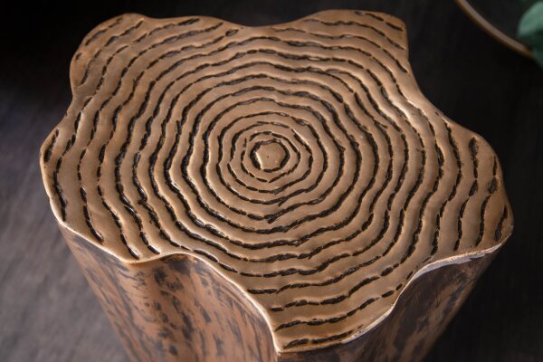 Table dappoint en métal doré 44 x 37 cm Design tronc darbre