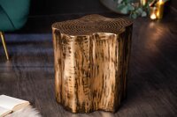 Table dappoint en métal doré 44 x 37 cm...