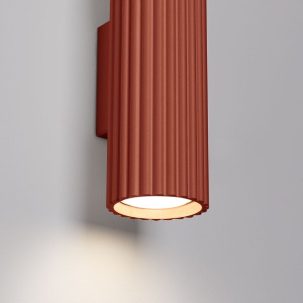 Applique moderne Up Down H : 30 cm Rouge GU10 2 flammes Alu