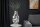 Vase décoratif en argent martelé 45 cm de haut en métal fait main