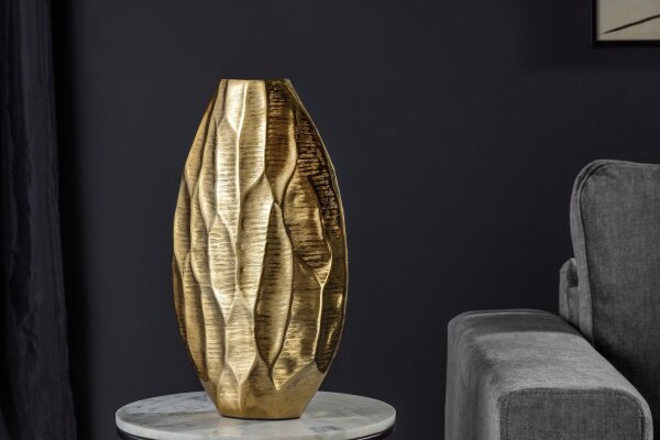 Vase décoratif Or Travail manuel H : 44 cm Pièce unique Métal martelé