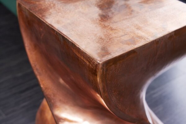 Table dappoint en cuivre fait main H : 45 cm Métal