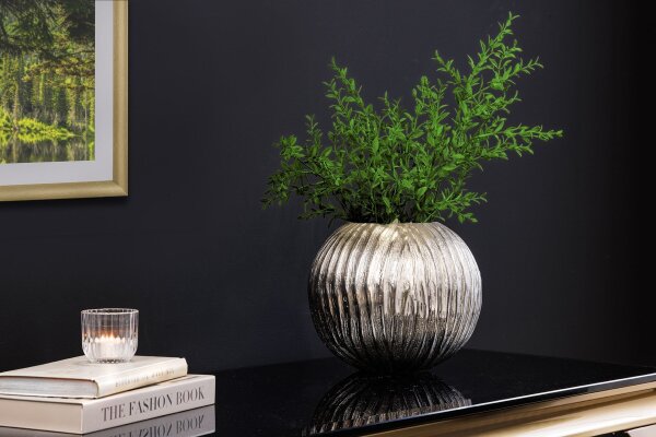 Vase décoratif rond Ø 24 cm en argent fait main martelé pièce unique