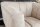 Fauteuil en velours Beige Crème 105 cm de large Coutures décoratives Rétro