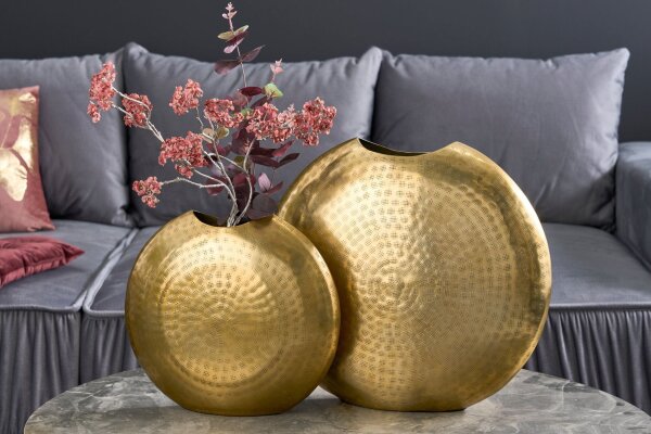 Set de 2 vases décoratifs en or, travail manuel, martelage, pièce unique