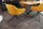 Chaise pivotante velours métal sans roulettes jaune noir rétro