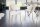 Chaise de salle à manger Bouclé métal blanc or design rétro