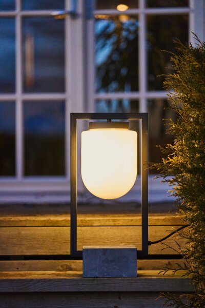 Lampe de table extérieure socle en marbre hauteur 52 cm E27 IP44