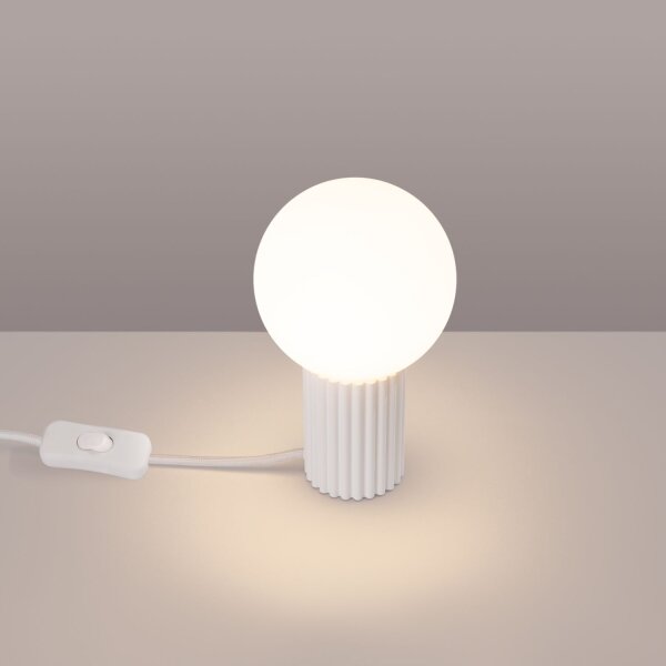 Runde Tischlampe Glas Weiß G9 19 cm Kugel blendarm