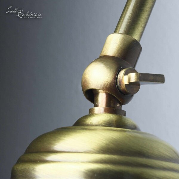 Applique florale bronze clair