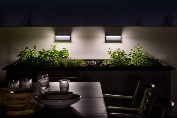 LED Außenwandlampe Alu 3000 K IP54 B:20,6 cm OSRAM