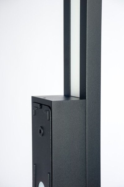 LED Außenlampe Wand Schwarz H:61 cm IP65 4000 K Schwarz
