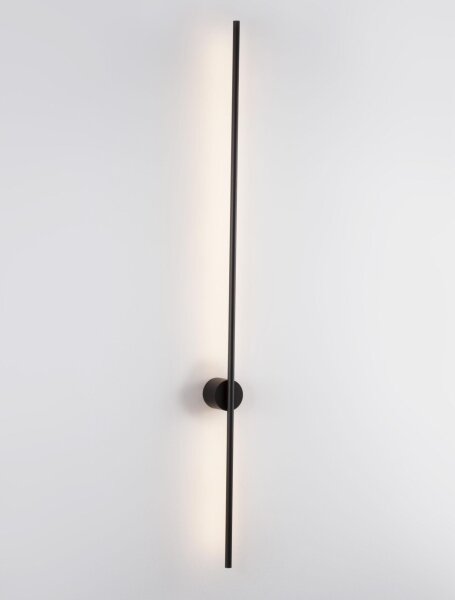 LED Wandleuchte Schwarz 120 cm hoch indirekt warmweiß