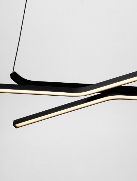 LED Pendelleuchte Schwarz 120 cm lang dimmbar Minimalistisch