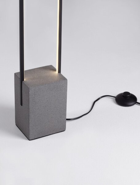 LED Stehlampe 160 cm Schwarz Beton Aluminium warmweiß KYLAN