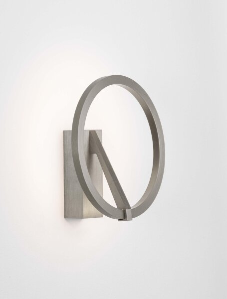 LED Wandlampe rund 22 cm breit in Nickel CCT 2700 bis 4000 K